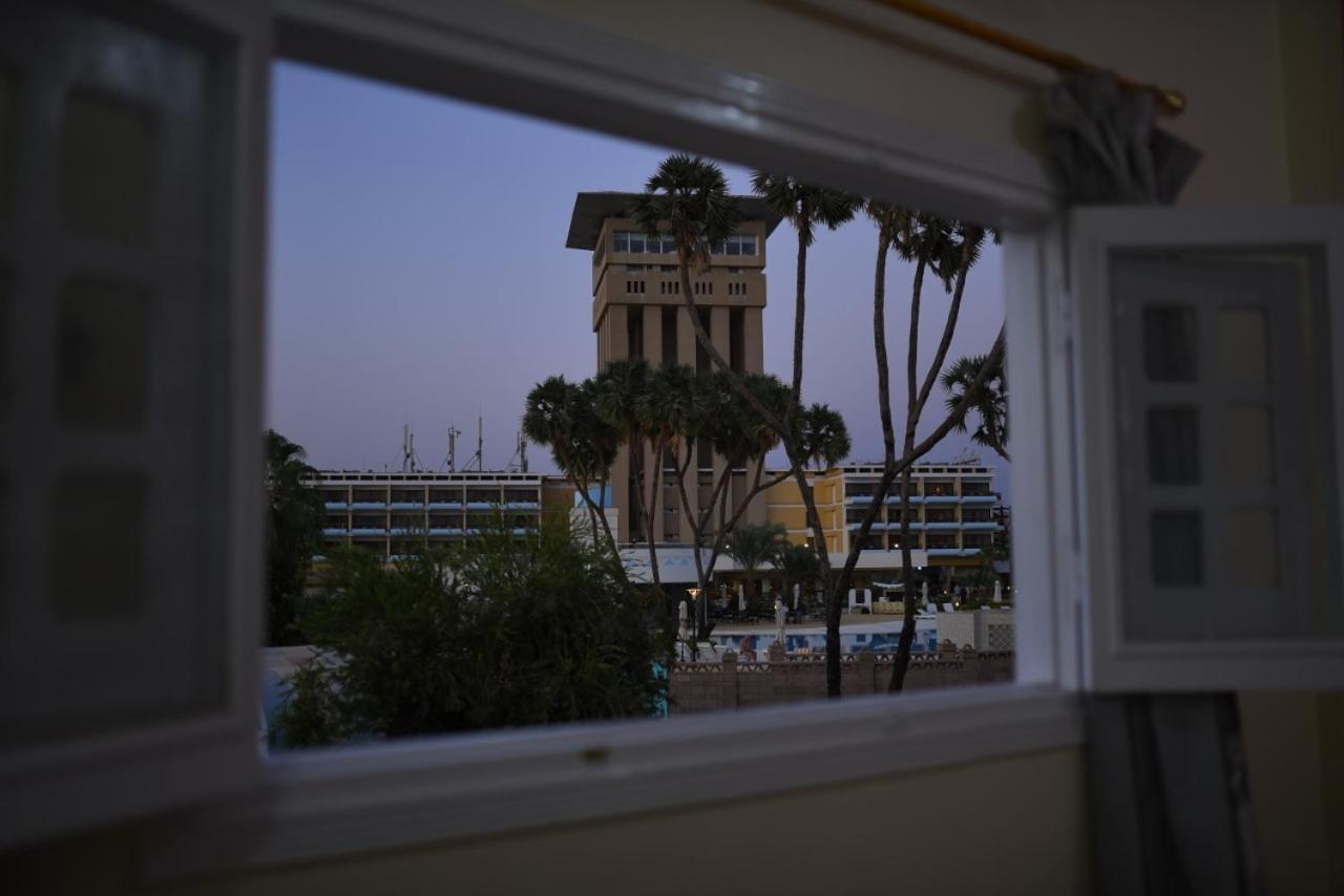 Kosh Royal House *
